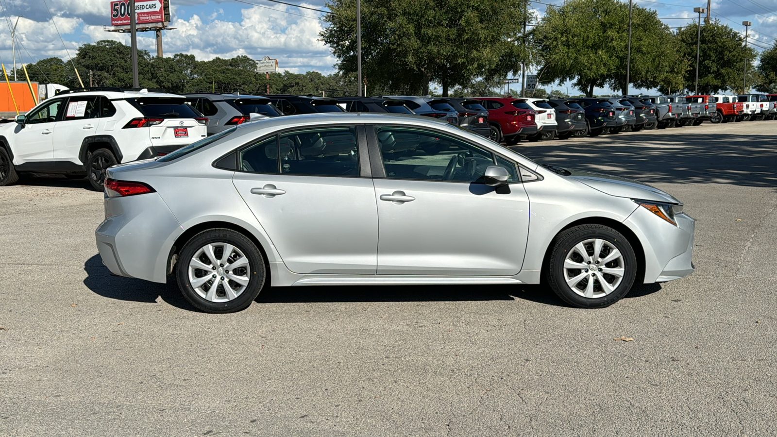 2022 Toyota Corolla LE 8