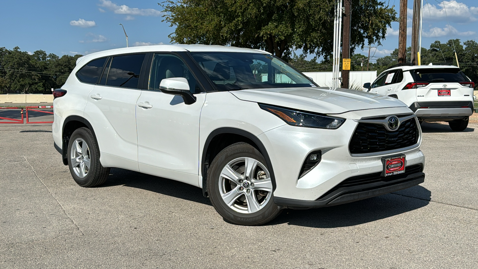 2023 Toyota Highlander LE 45