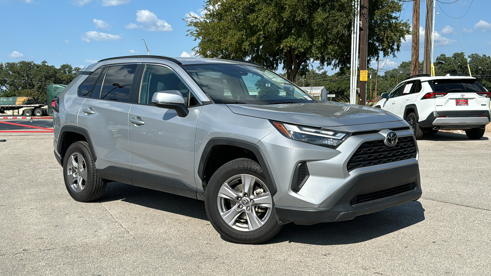 2022 Toyota RAV4 XLE 39