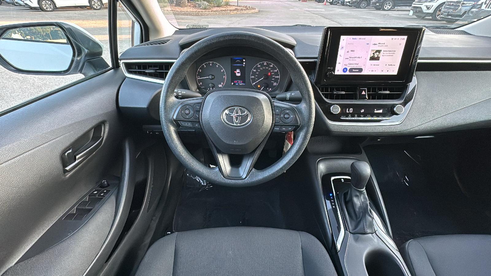 2024 Toyota Corolla LE 18