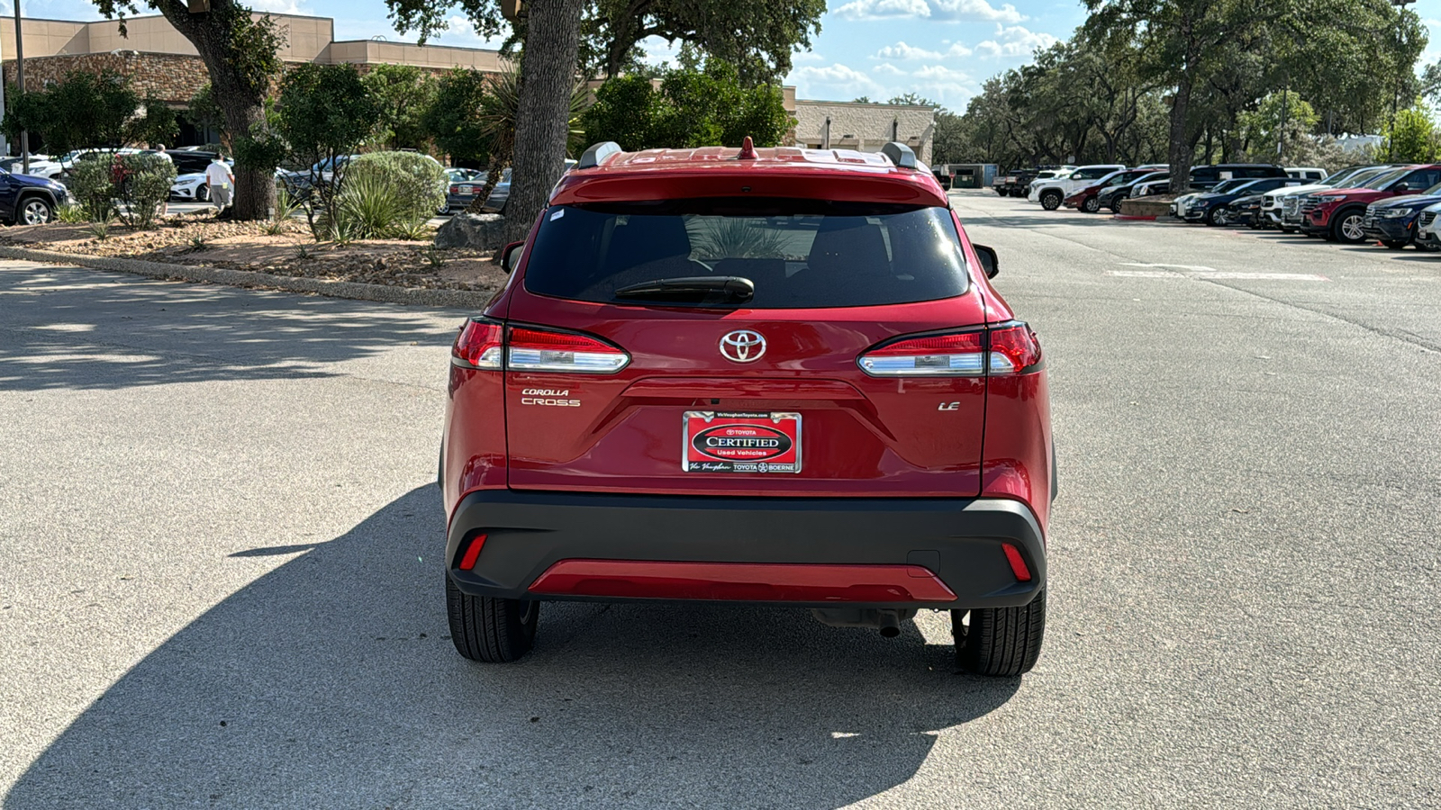 2023 Toyota Corolla Cross LE 4