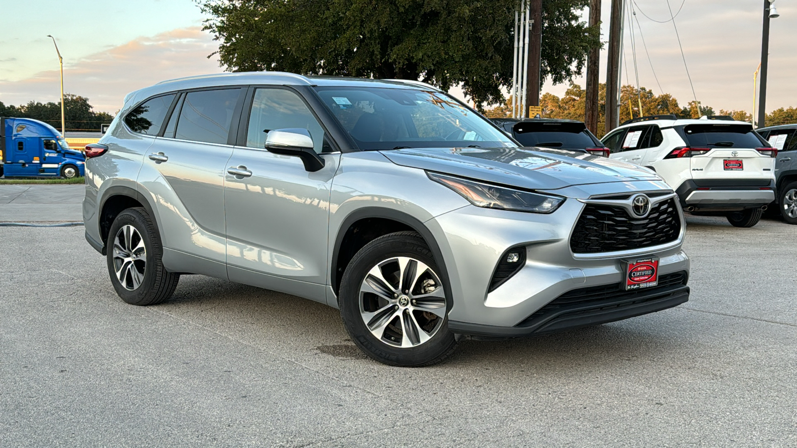 2023 Toyota Highlander XLE 45