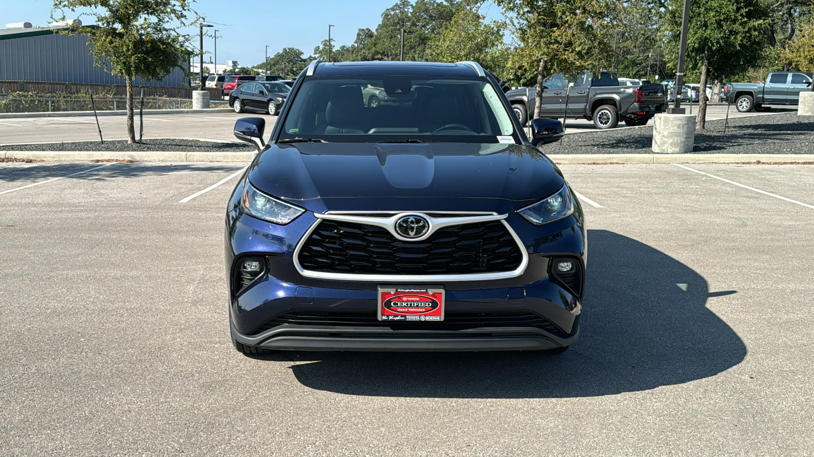 2023 Toyota Highlander XLE 3