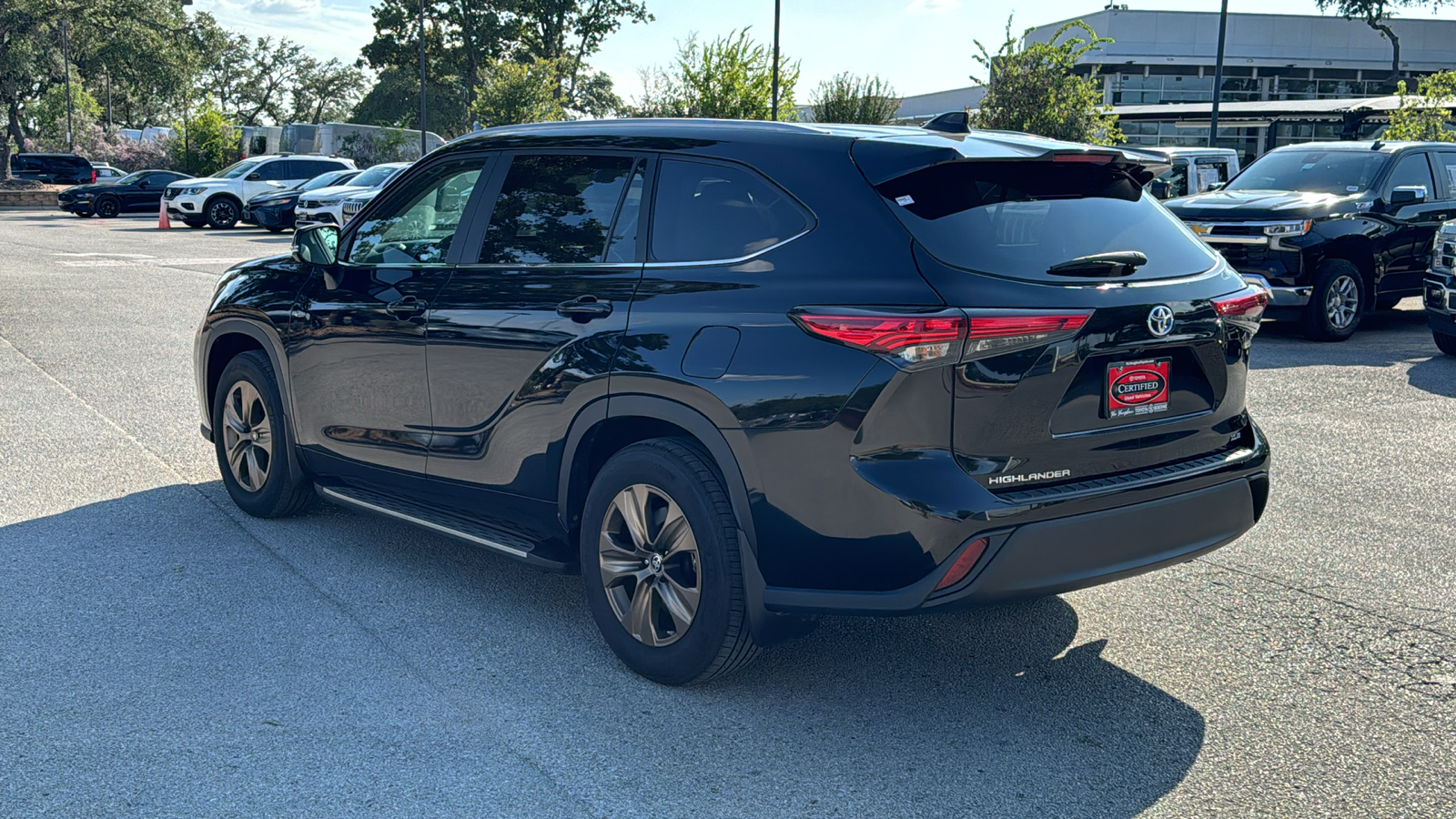 2023 Toyota Highlander Hybrid Bronze Edition 5