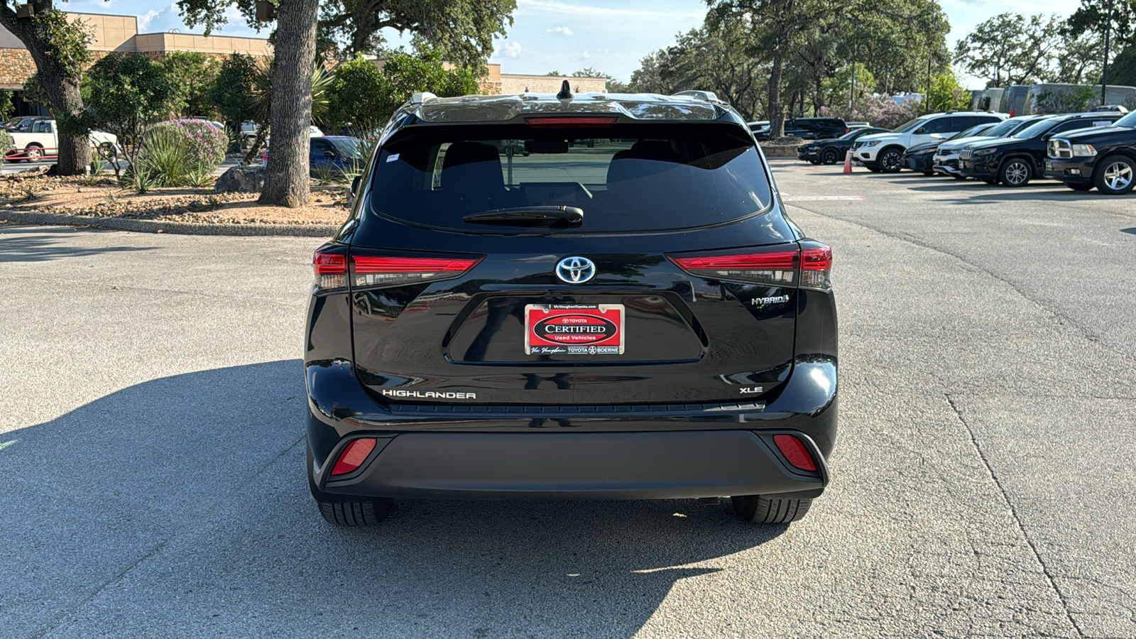 2023 Toyota Highlander Hybrid Bronze Edition 6