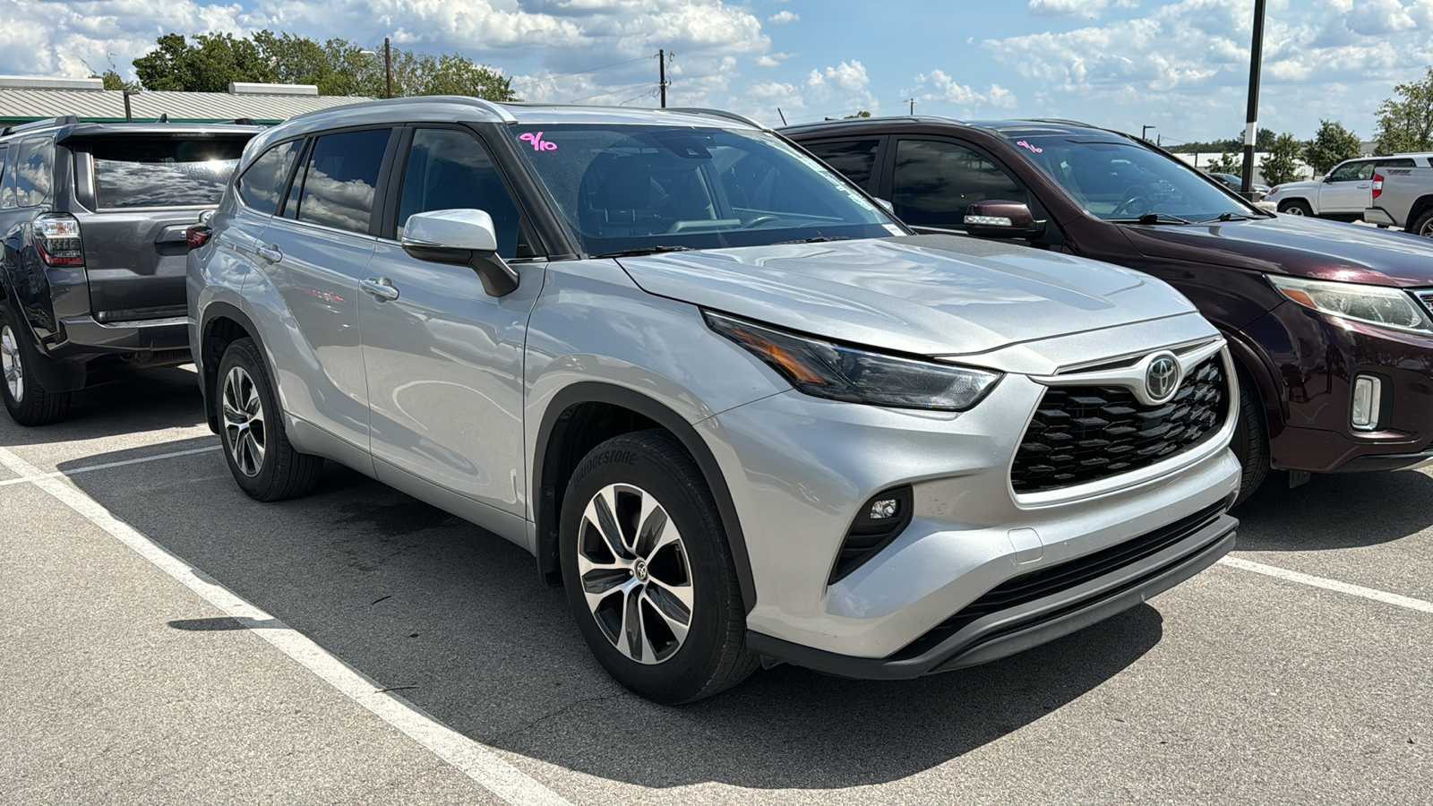 2023 Toyota Highlander XLE 11