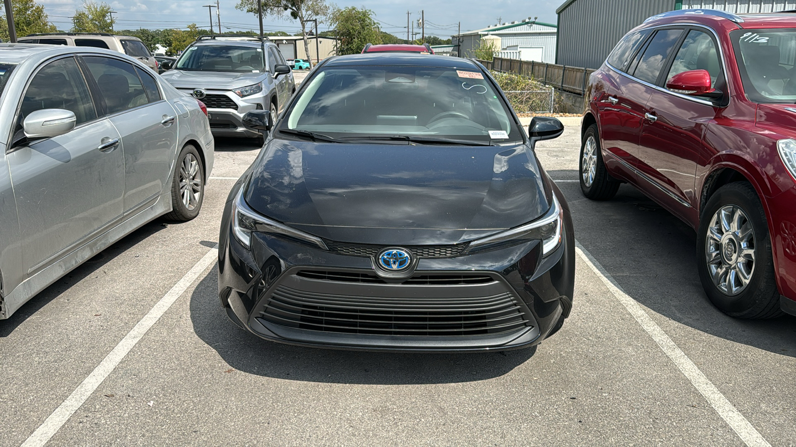 2024 Toyota Corolla Hybrid LE 3