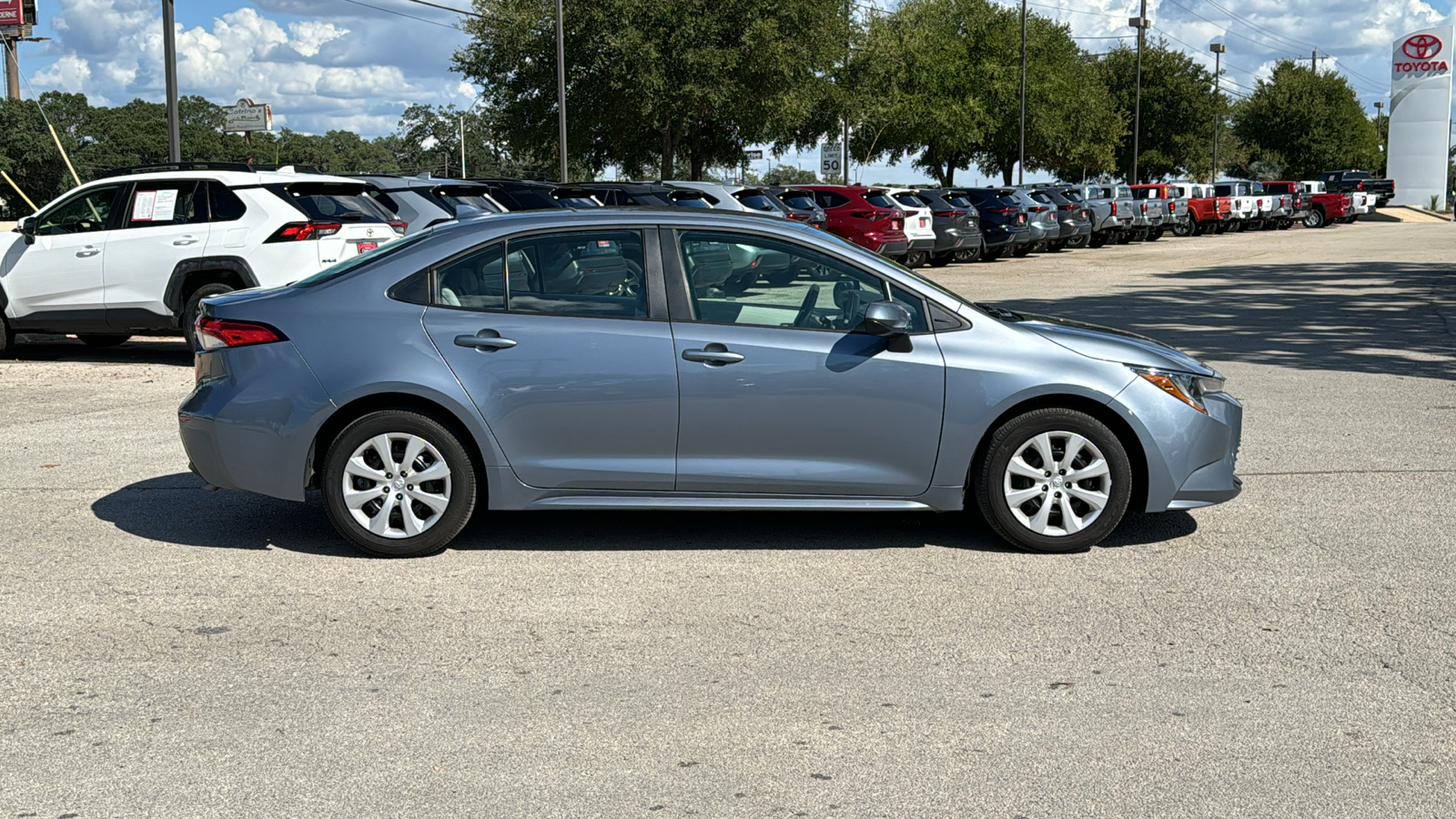 2024 Toyota Corolla LE 8