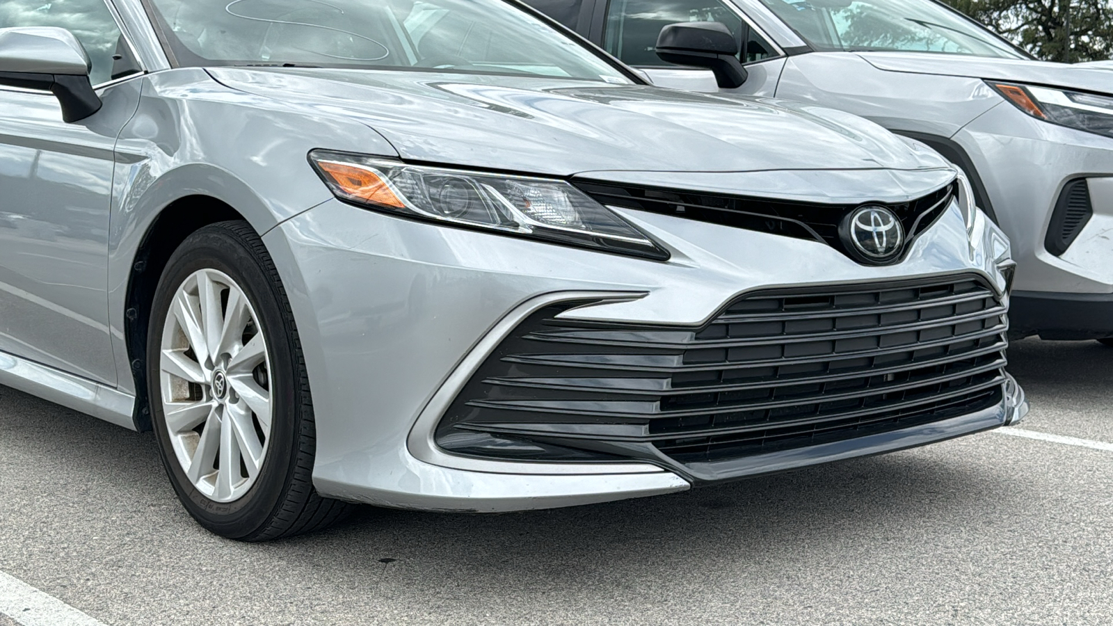 2023 Toyota Camry LE 9