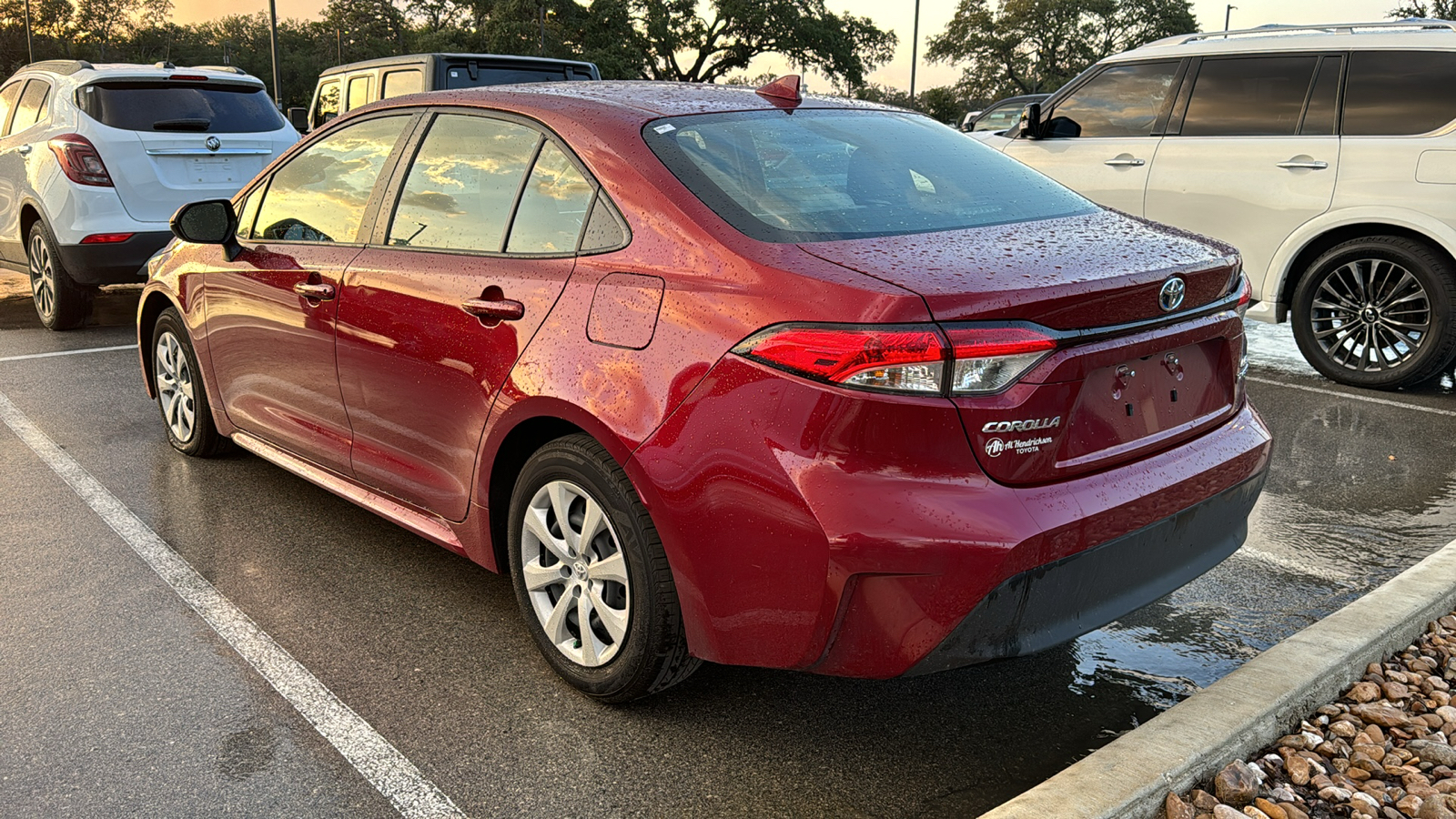 2024 Toyota Corolla Hybrid LE 5