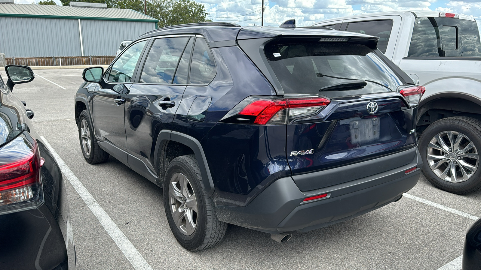 2022 Toyota RAV4 XLE 4