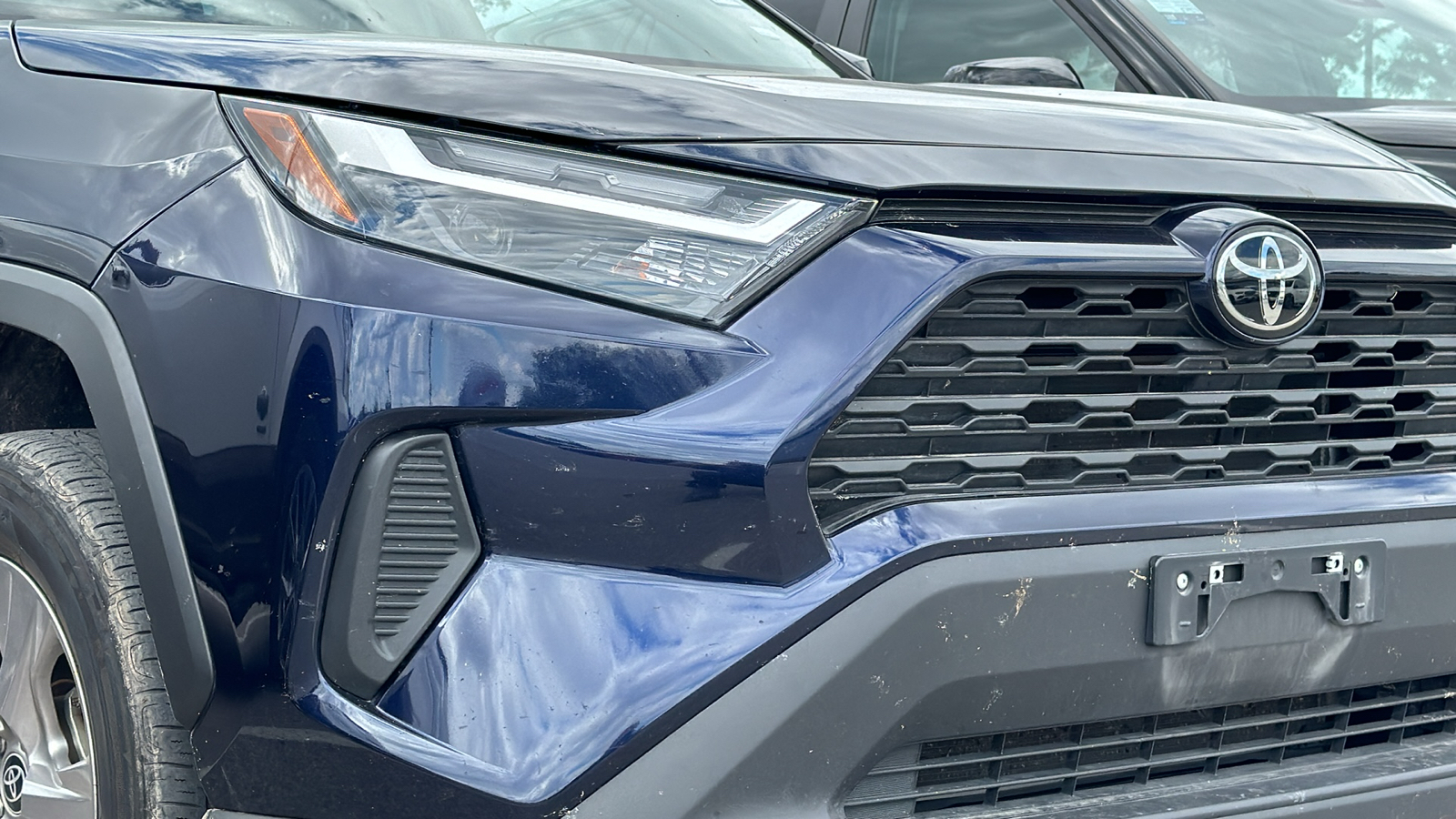 2022 Toyota RAV4 XLE 10