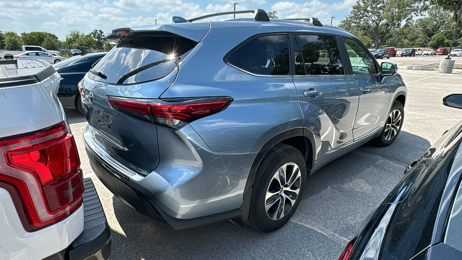 2023 Toyota Highlander XLE 6