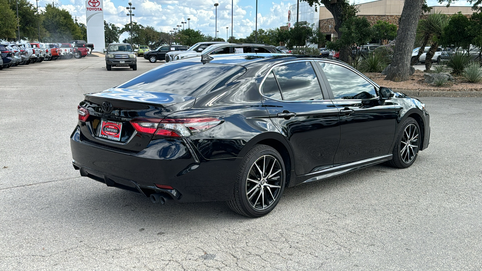 2024 Toyota Camry SE 7