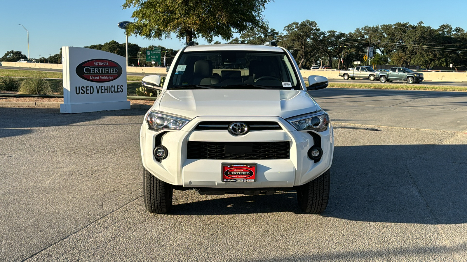 2023 Toyota 4Runner SR5 Premium 2