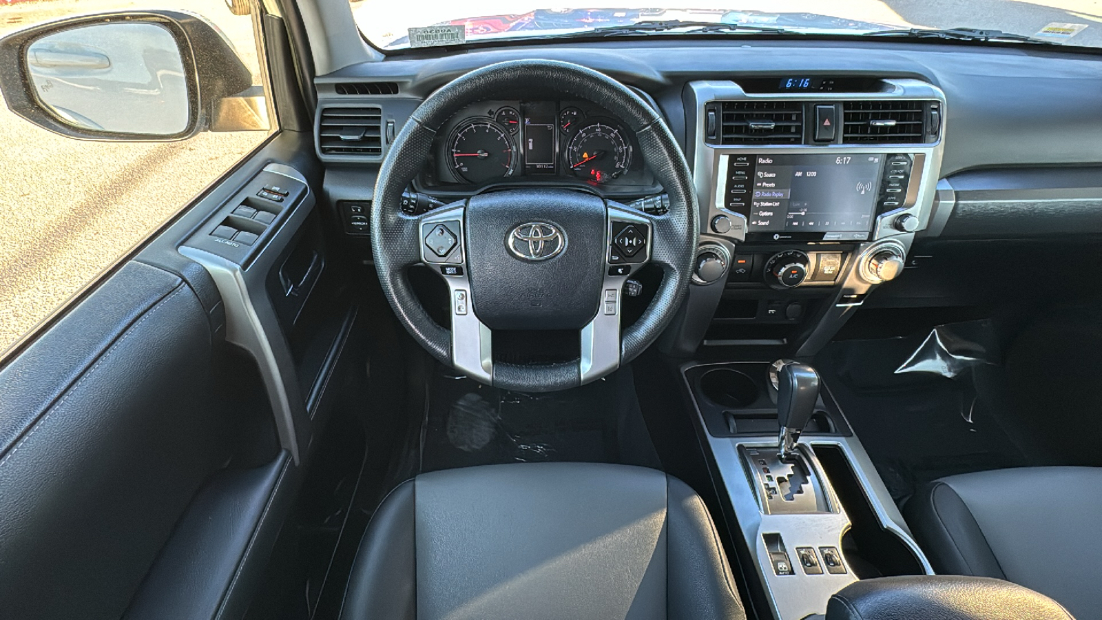 2023 Toyota 4Runner SR5 Premium 19