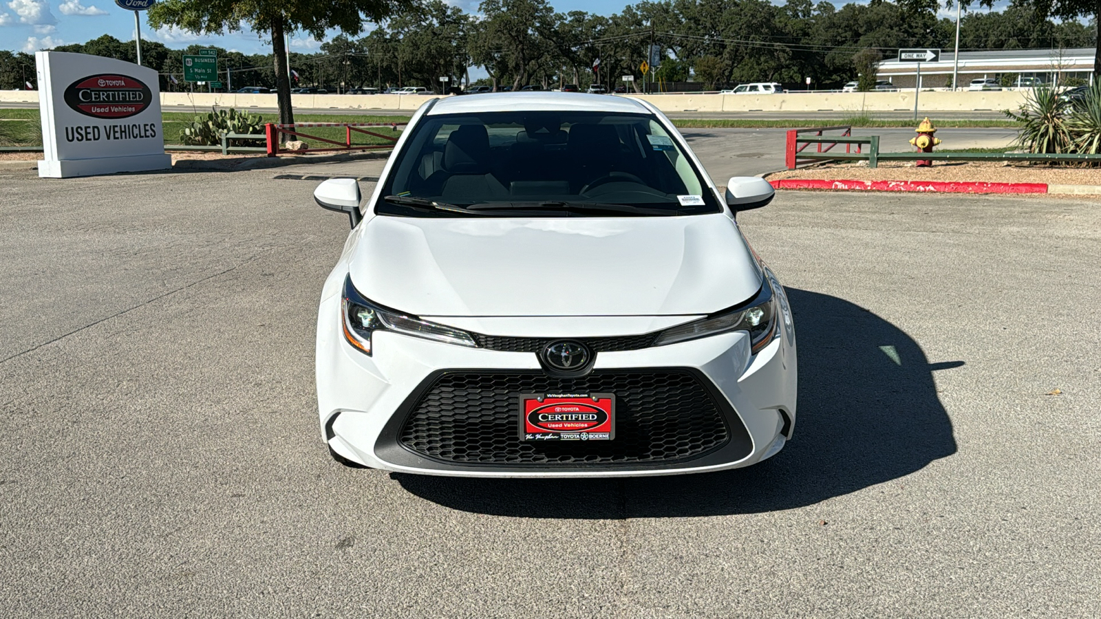 2022 Toyota Corolla LE 2