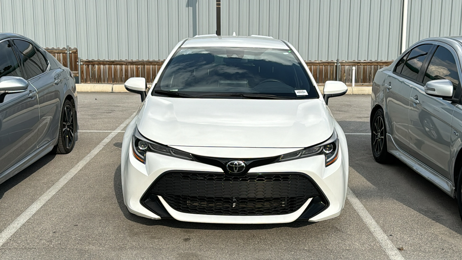 2022 Toyota Corolla Hatchback SE 3