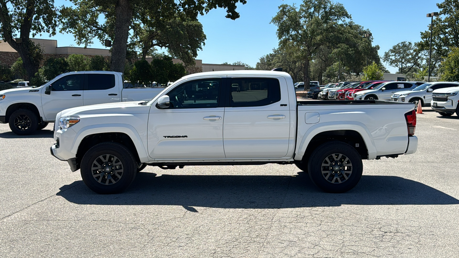 2023 Toyota Tacoma SR5 4