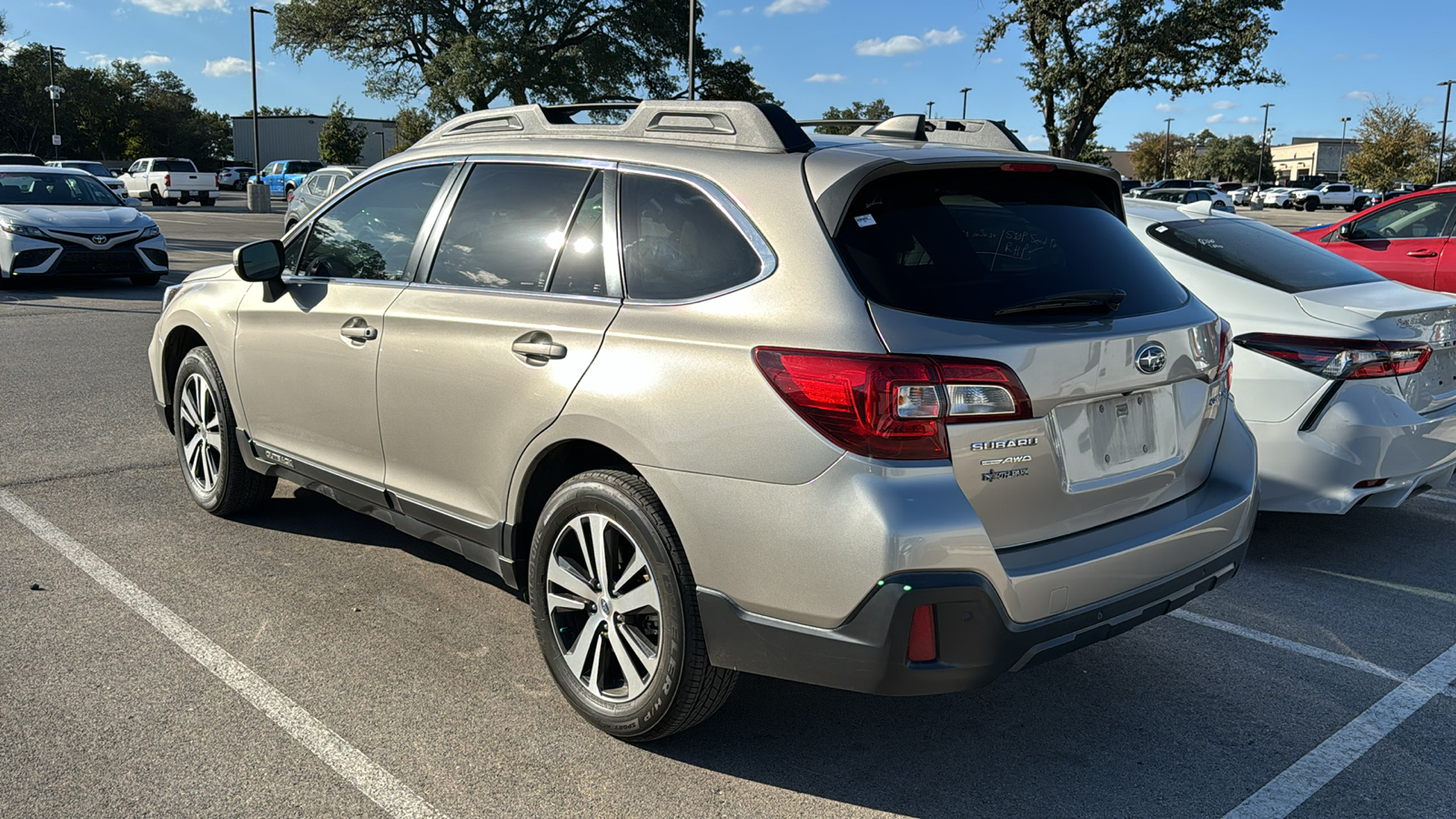 2019 Subaru Outback 2.5i 4