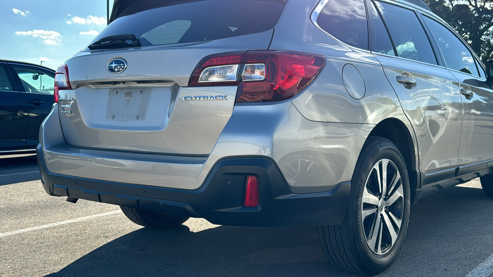 2019 Subaru Outback 2.5i 8