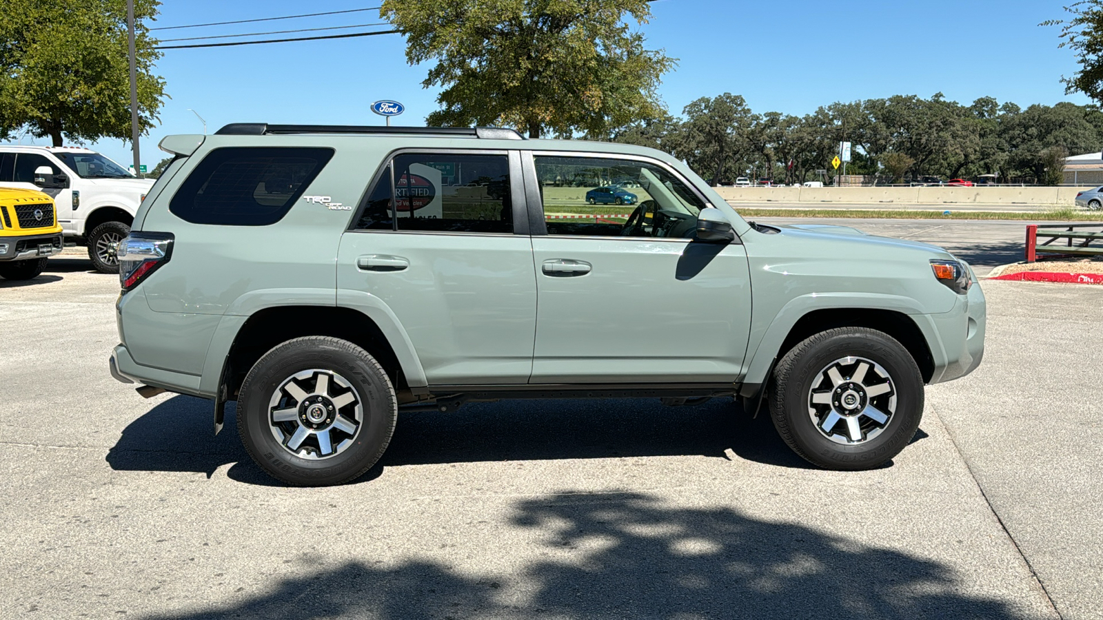 2023 Toyota 4Runner TRD Off-Road 8