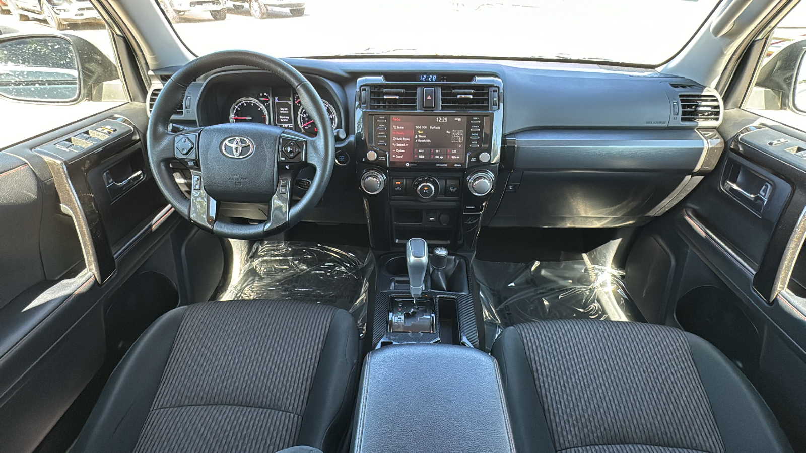 2023 Toyota 4Runner TRD Off-Road 18