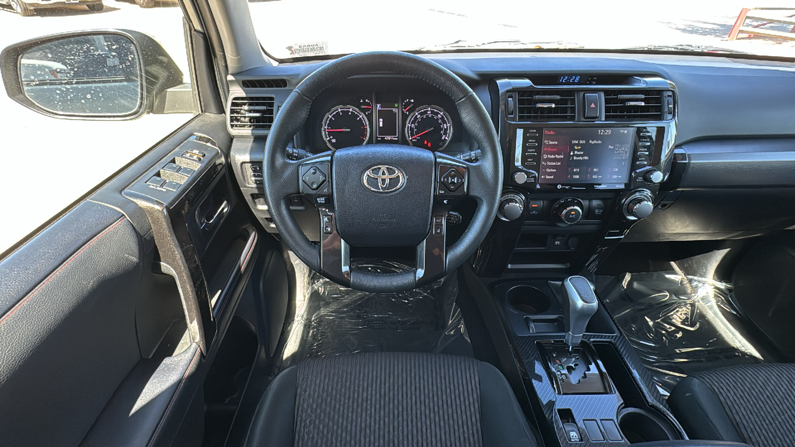 2023 Toyota 4Runner TRD Off-Road 19