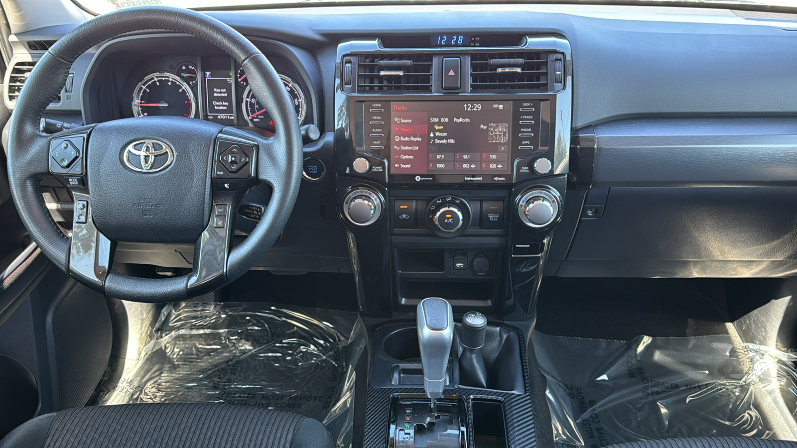 2023 Toyota 4Runner TRD Off-Road 23