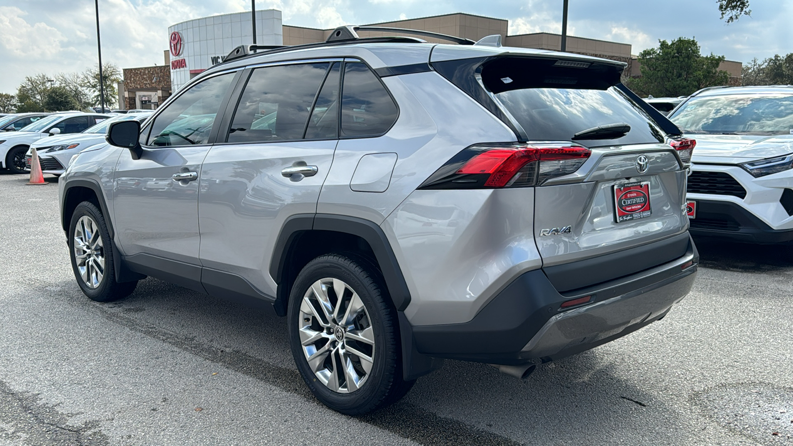 2021 Toyota RAV4 Limited 5