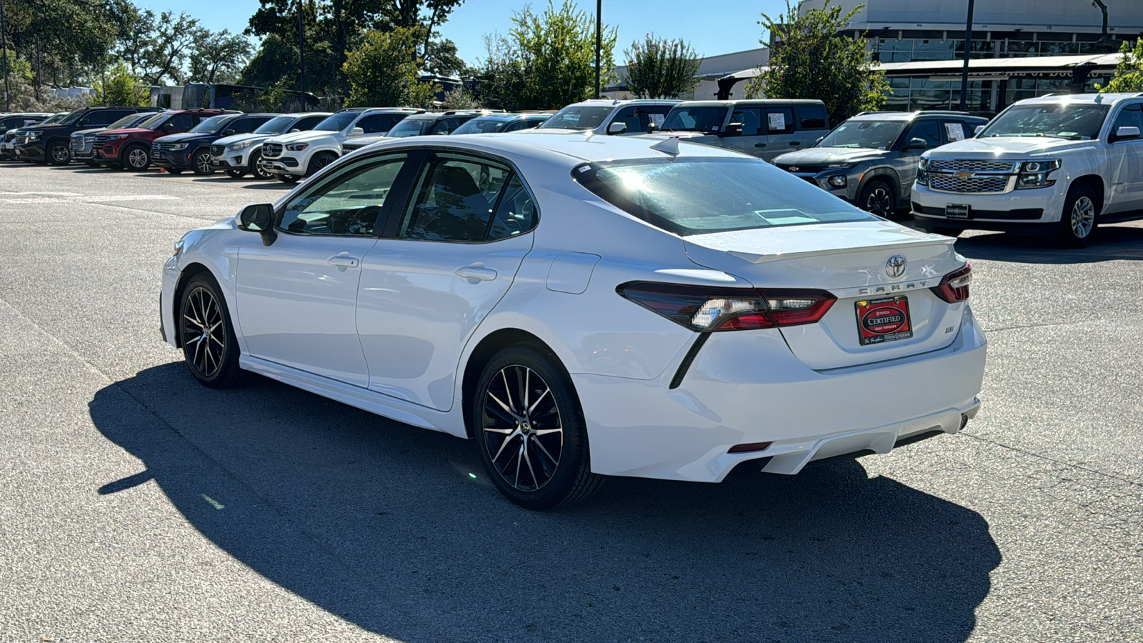 2022 Toyota Camry SE 5