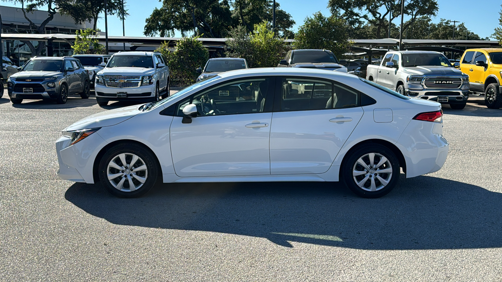 2021 Toyota Corolla LE 4