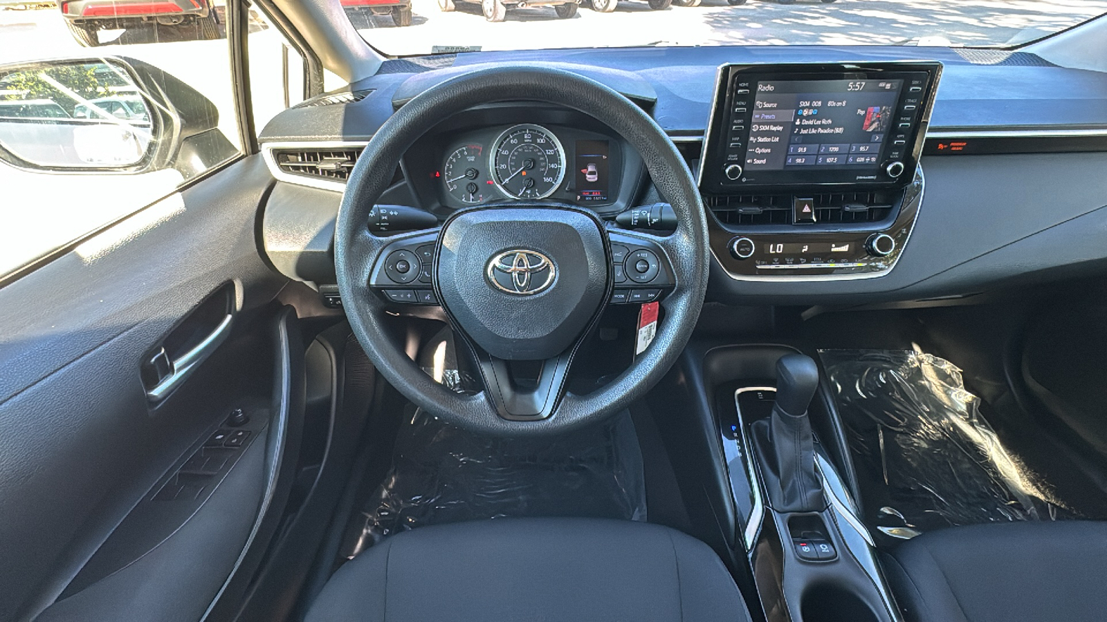 2021 Toyota Corolla LE 18