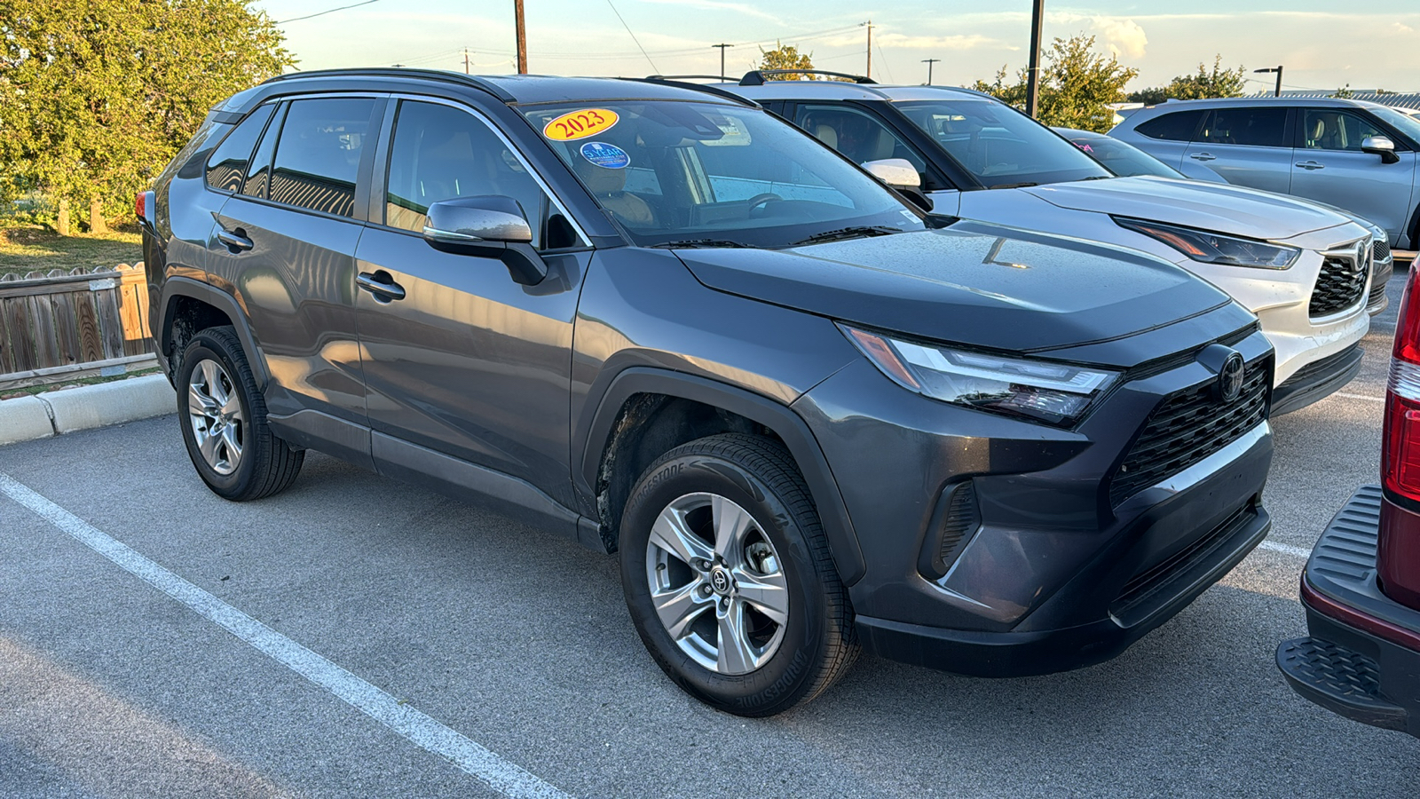 2023 Toyota RAV4 XLE 2