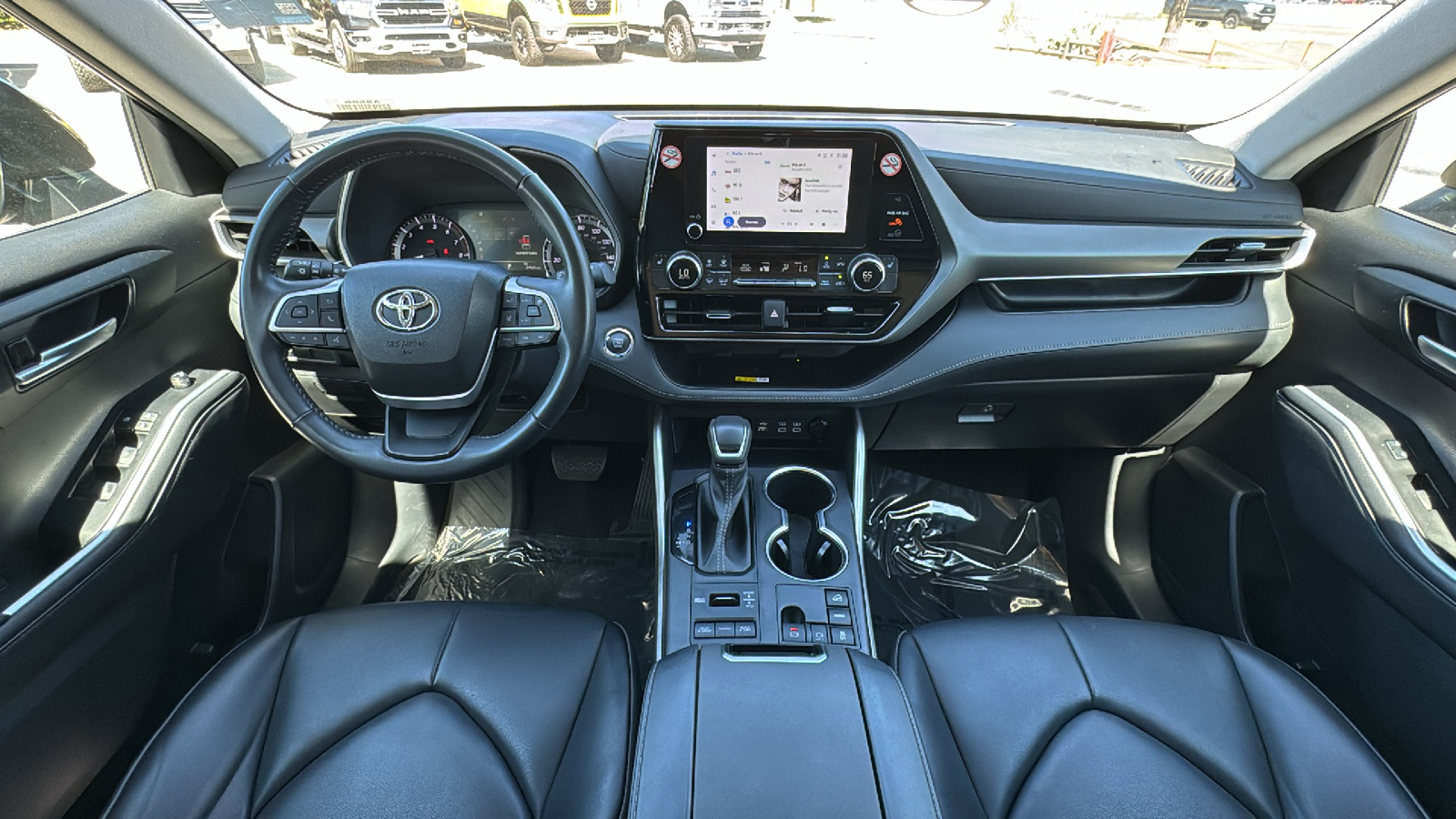 2023 Toyota Highlander XLE 20