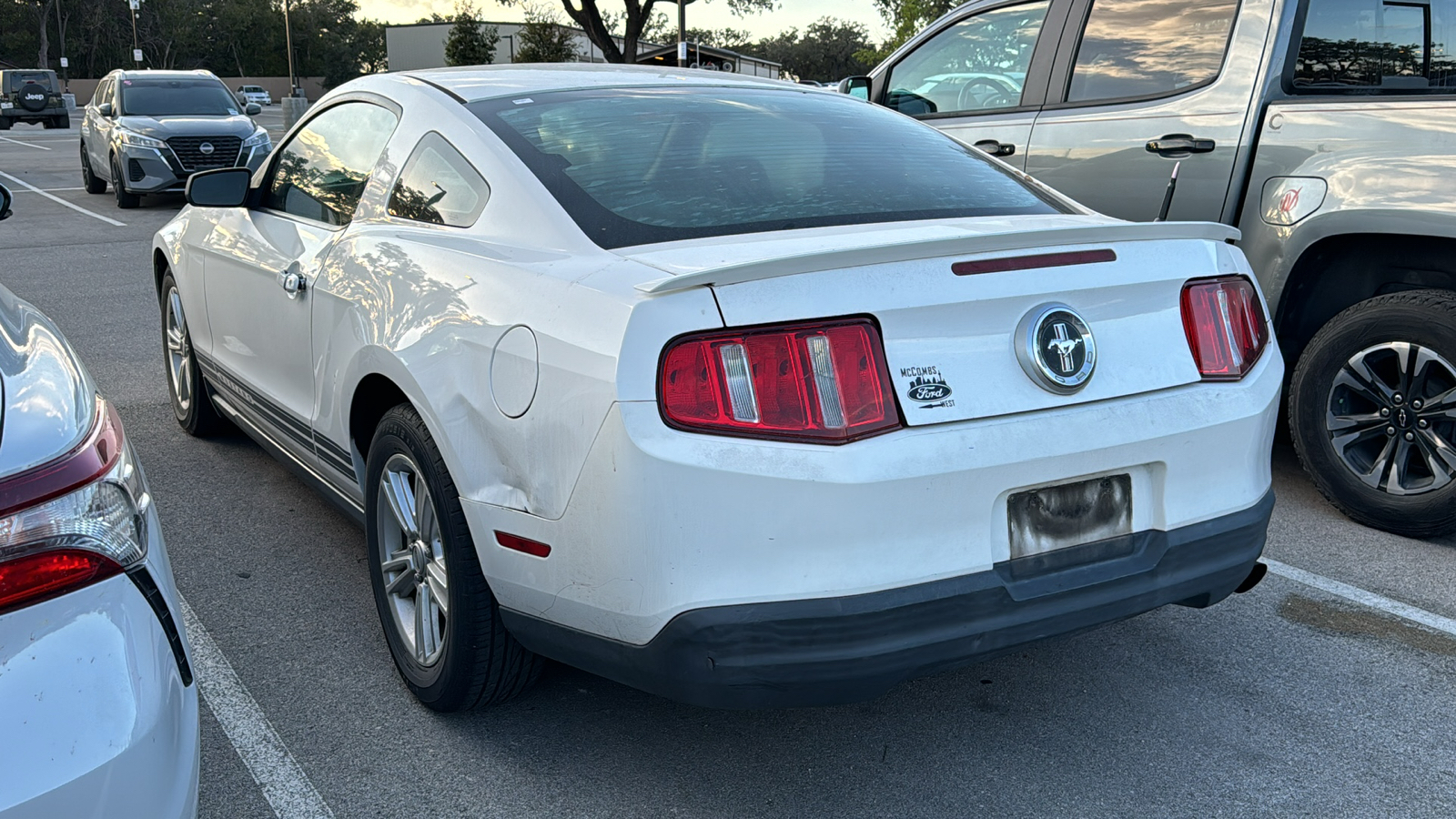 2010 Ford Mustang V6 Premium 4