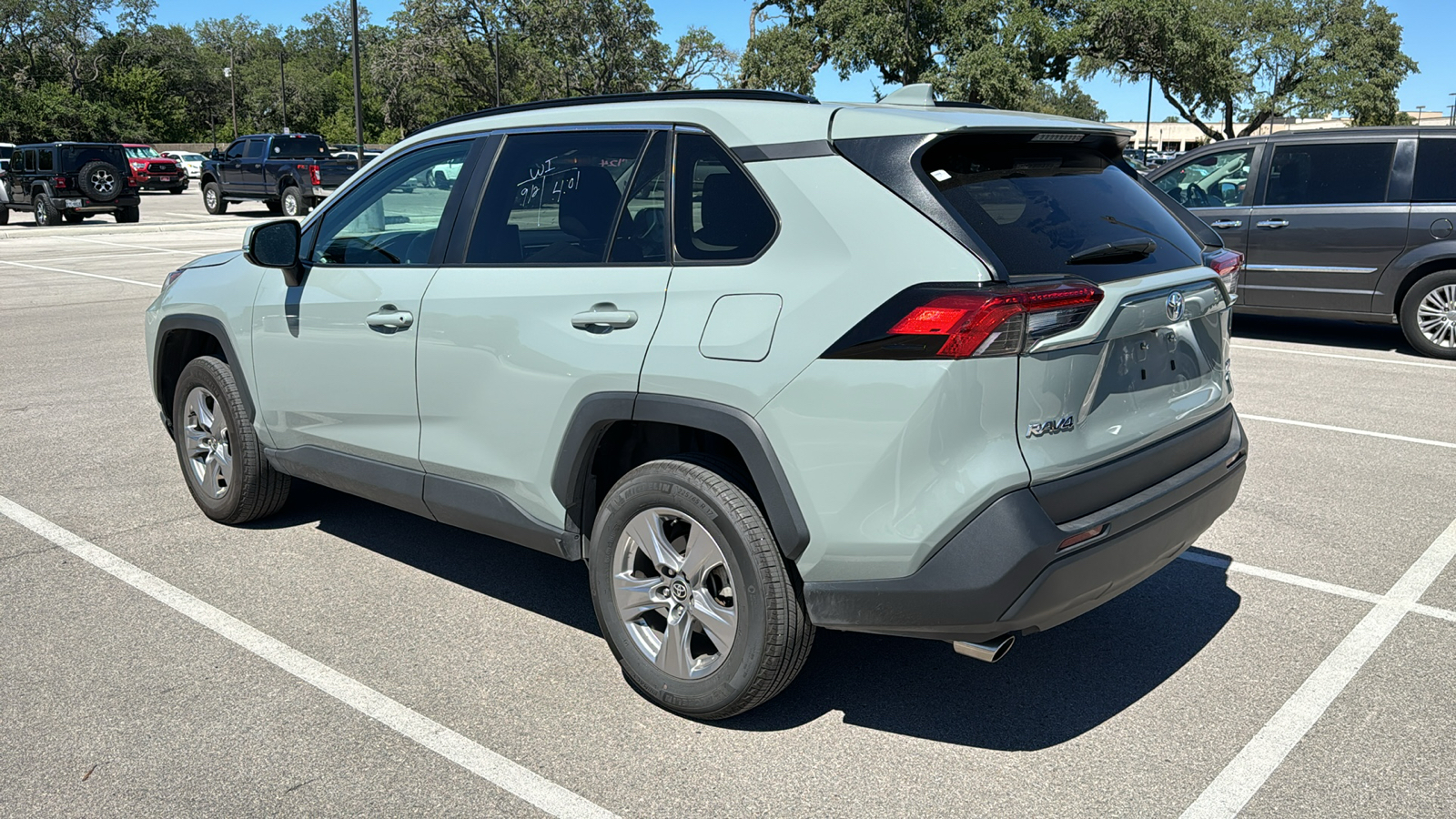 2023 Toyota RAV4 XLE 4