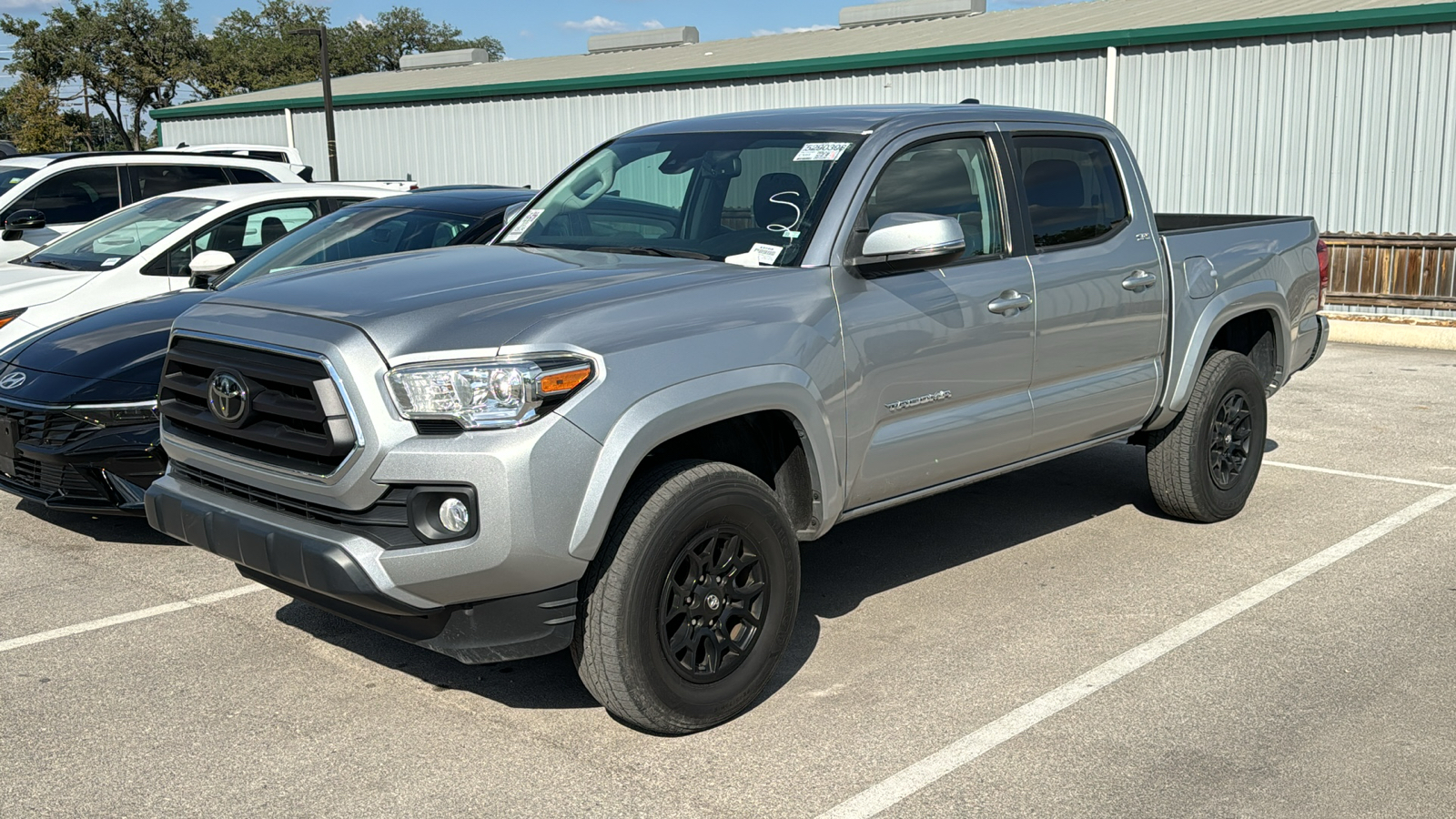 2022 Toyota Tacoma SR5 3