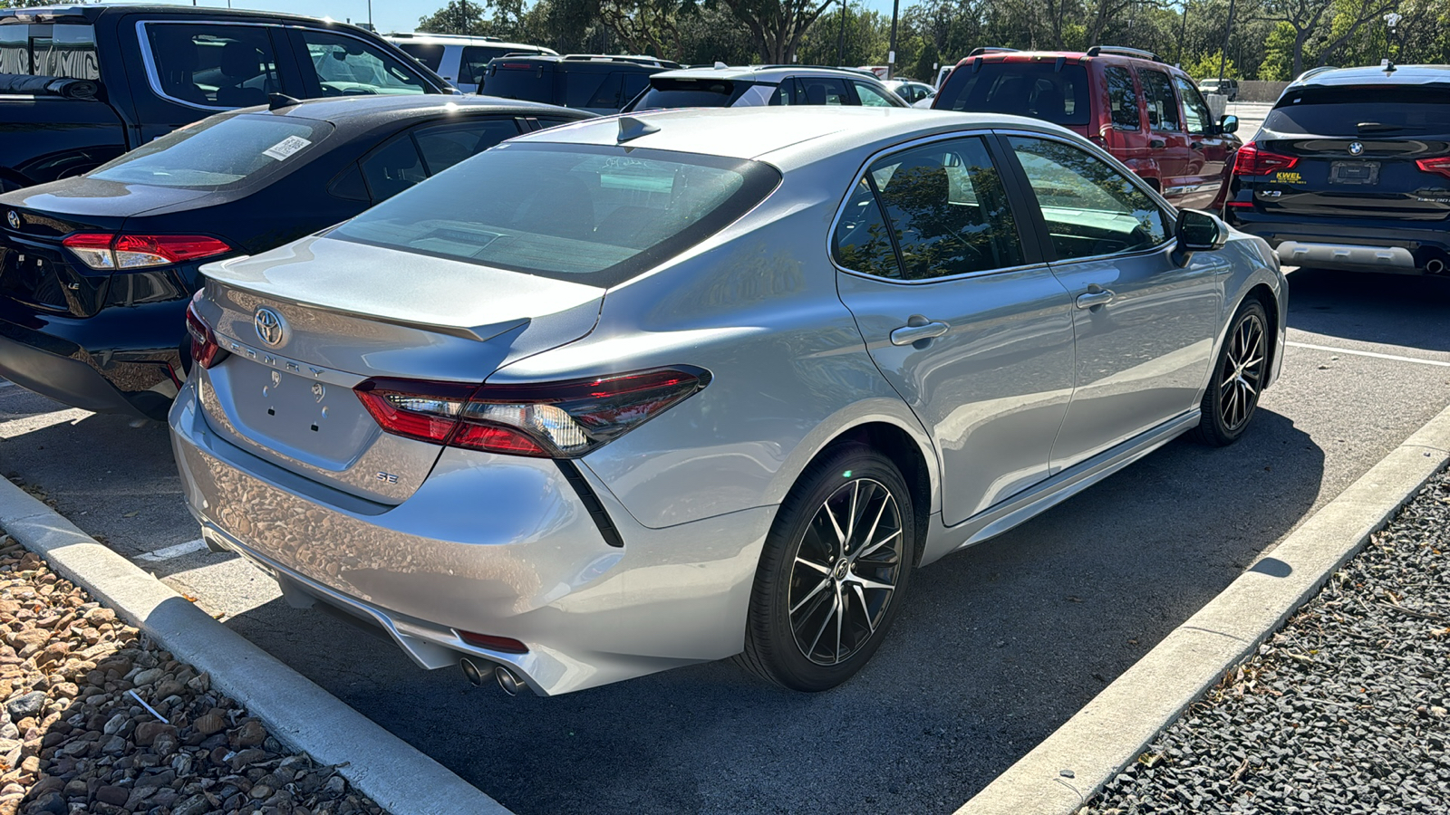 2022 Toyota Camry SE 5