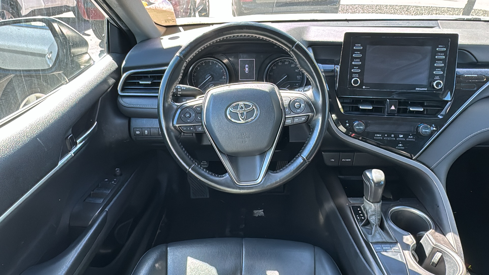 2022 Toyota Camry SE 10