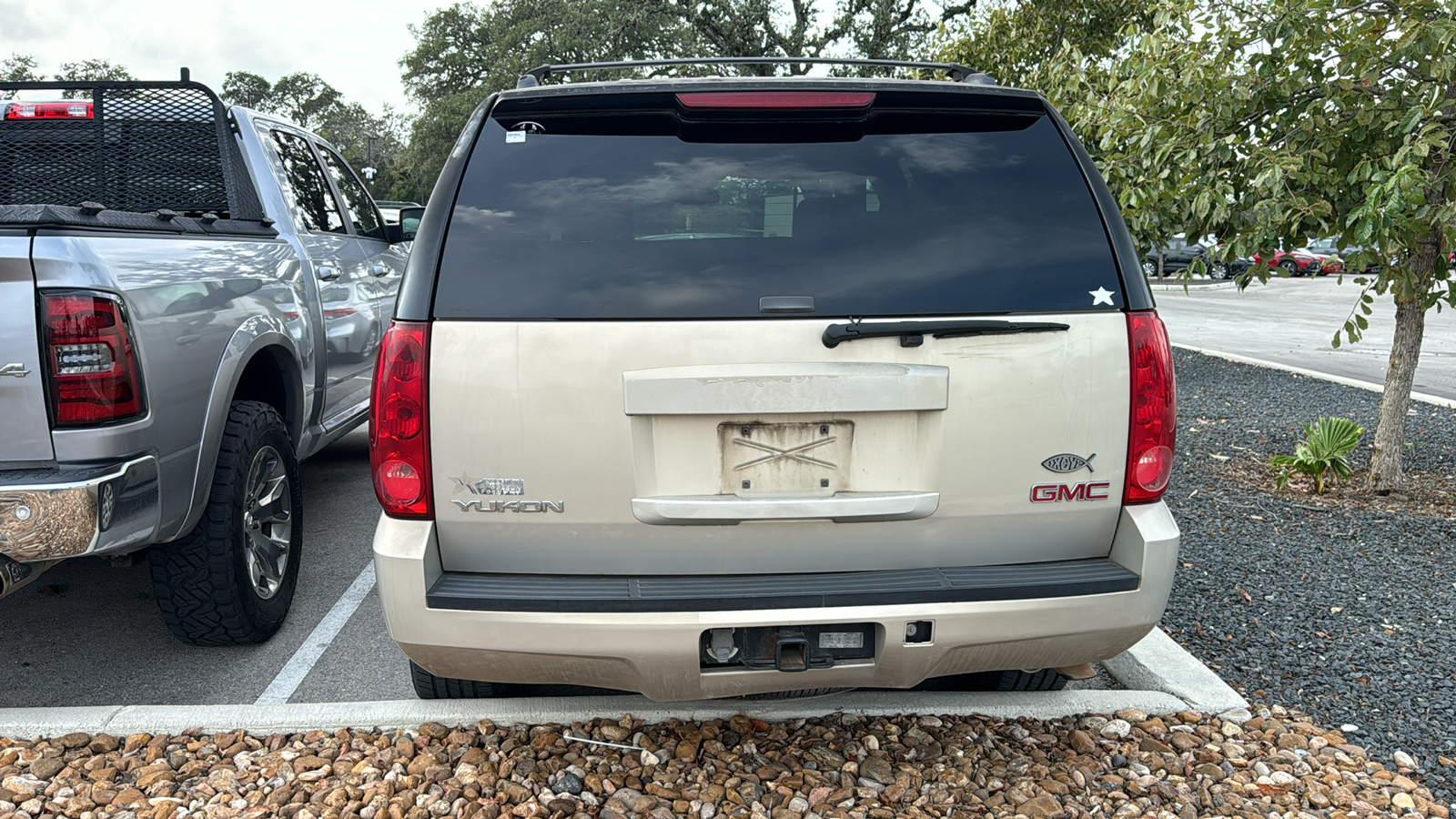 2007 GMC Yukon SLE 5