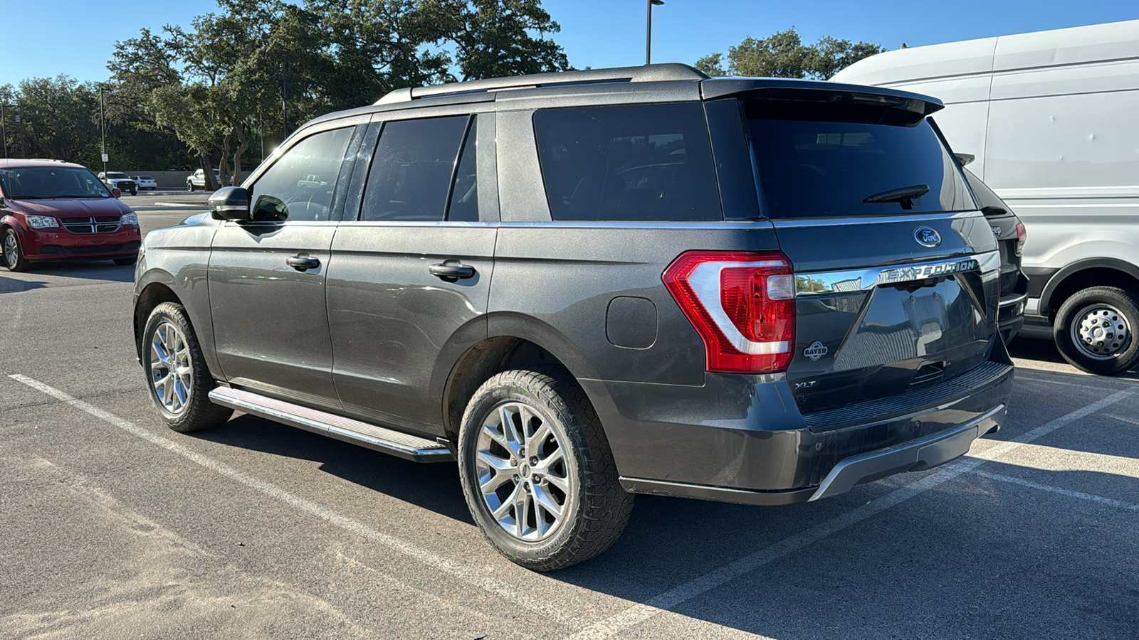 2021 Ford Expedition XLT 4