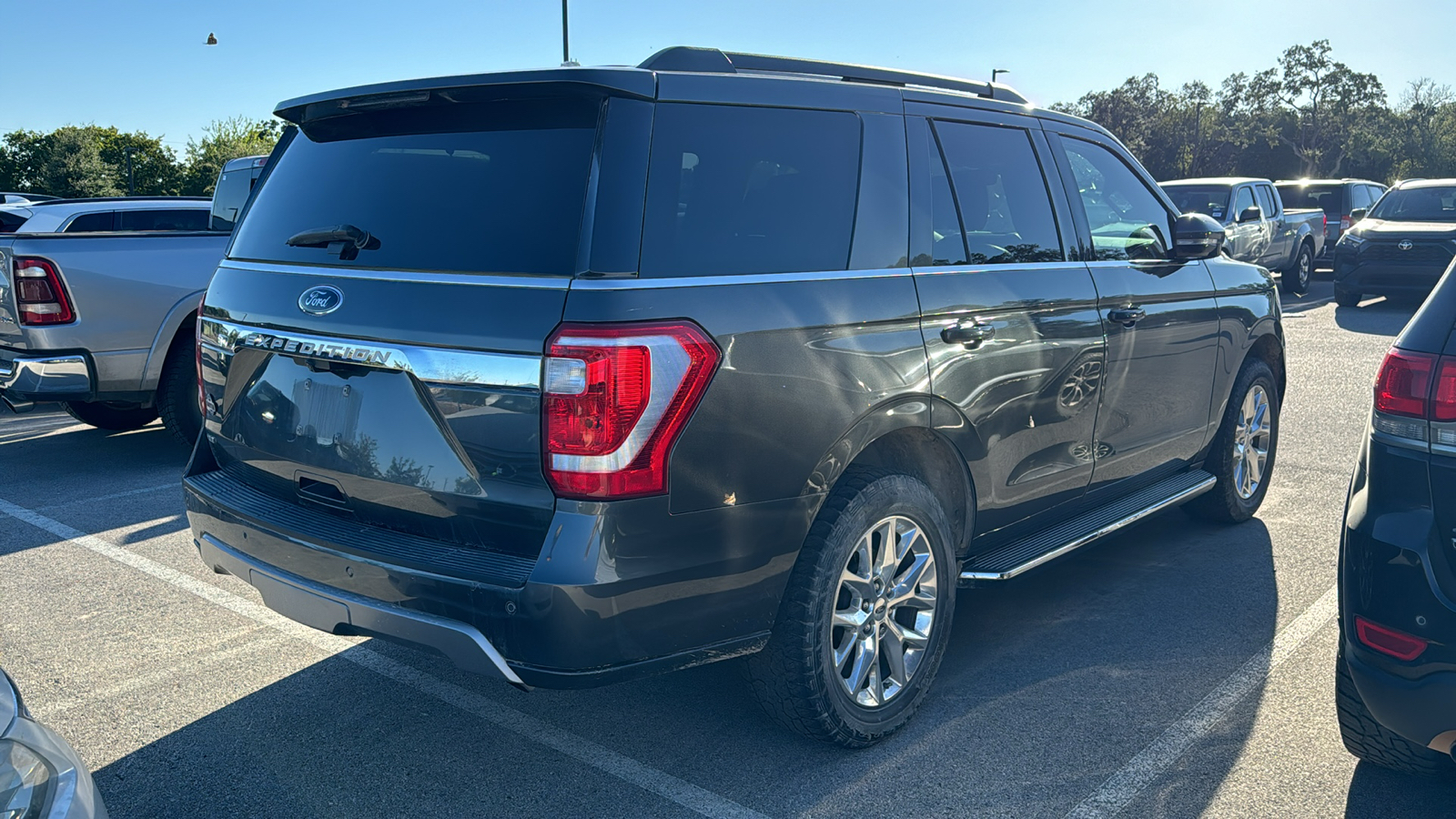 2021 Ford Expedition XLT 6