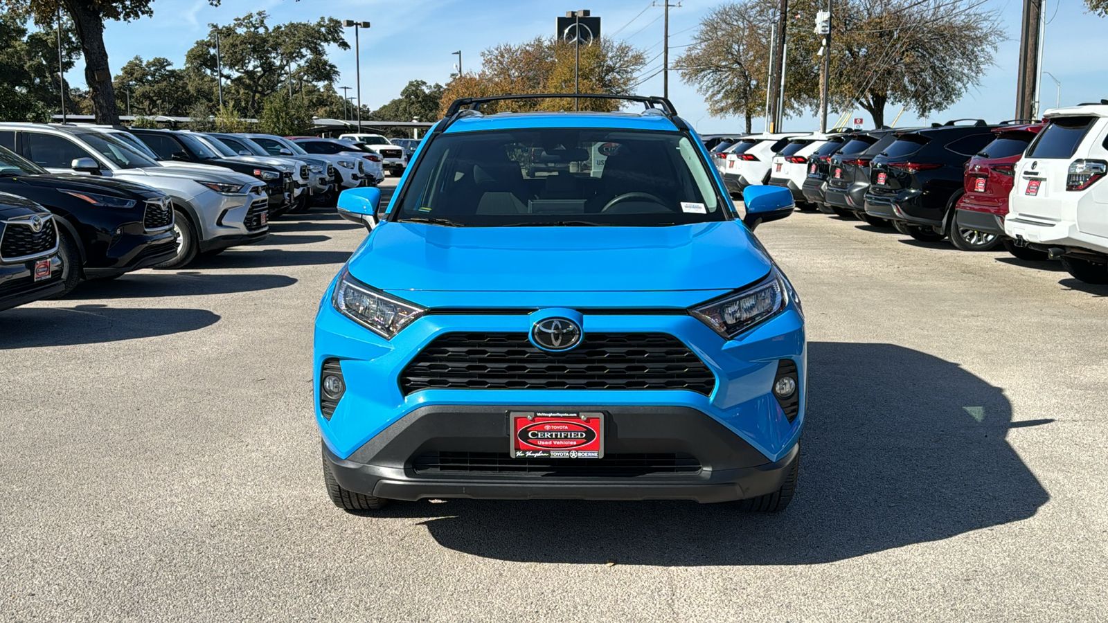 2020 Toyota RAV4 XLE 2