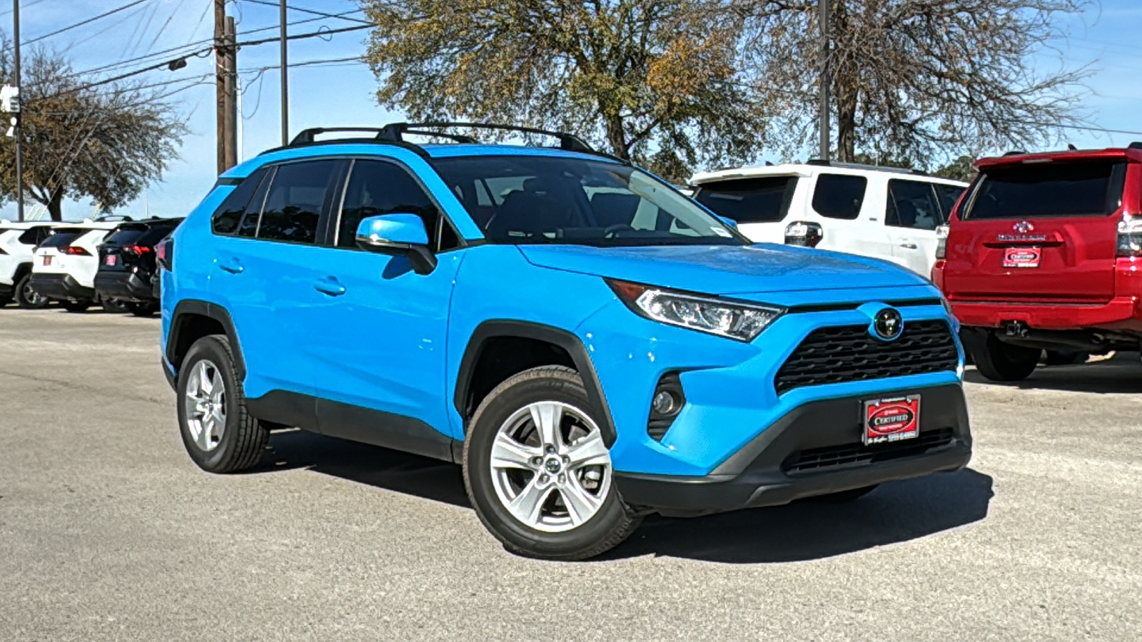 2020 Toyota RAV4 XLE 40