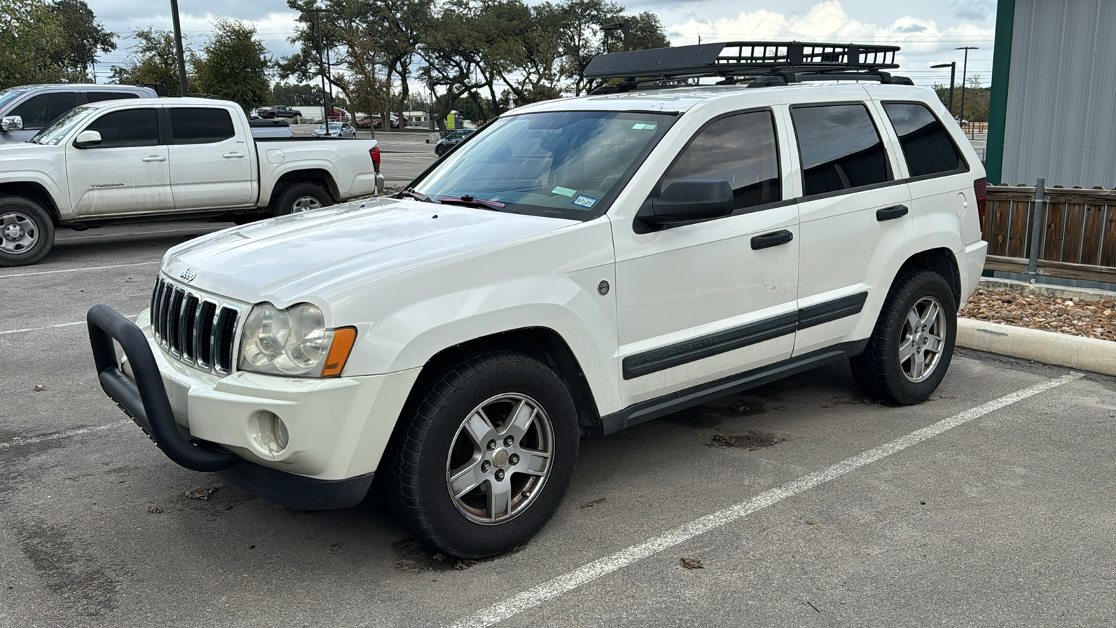 2005 Jeep Grand Cherokee Laredo 3