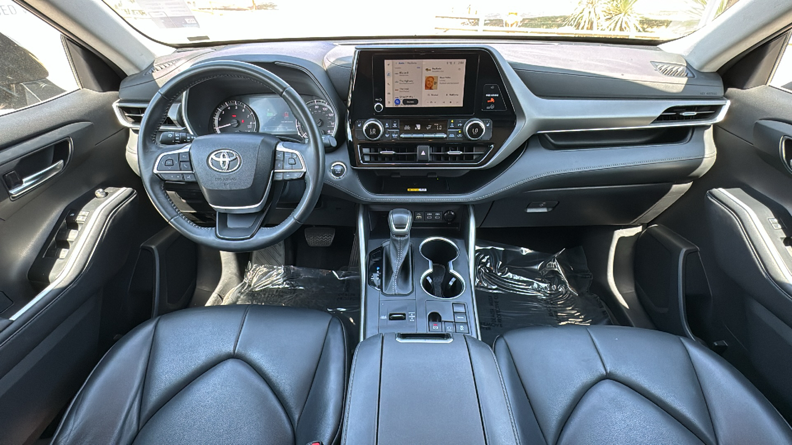 2023 Toyota Highlander XLE 20