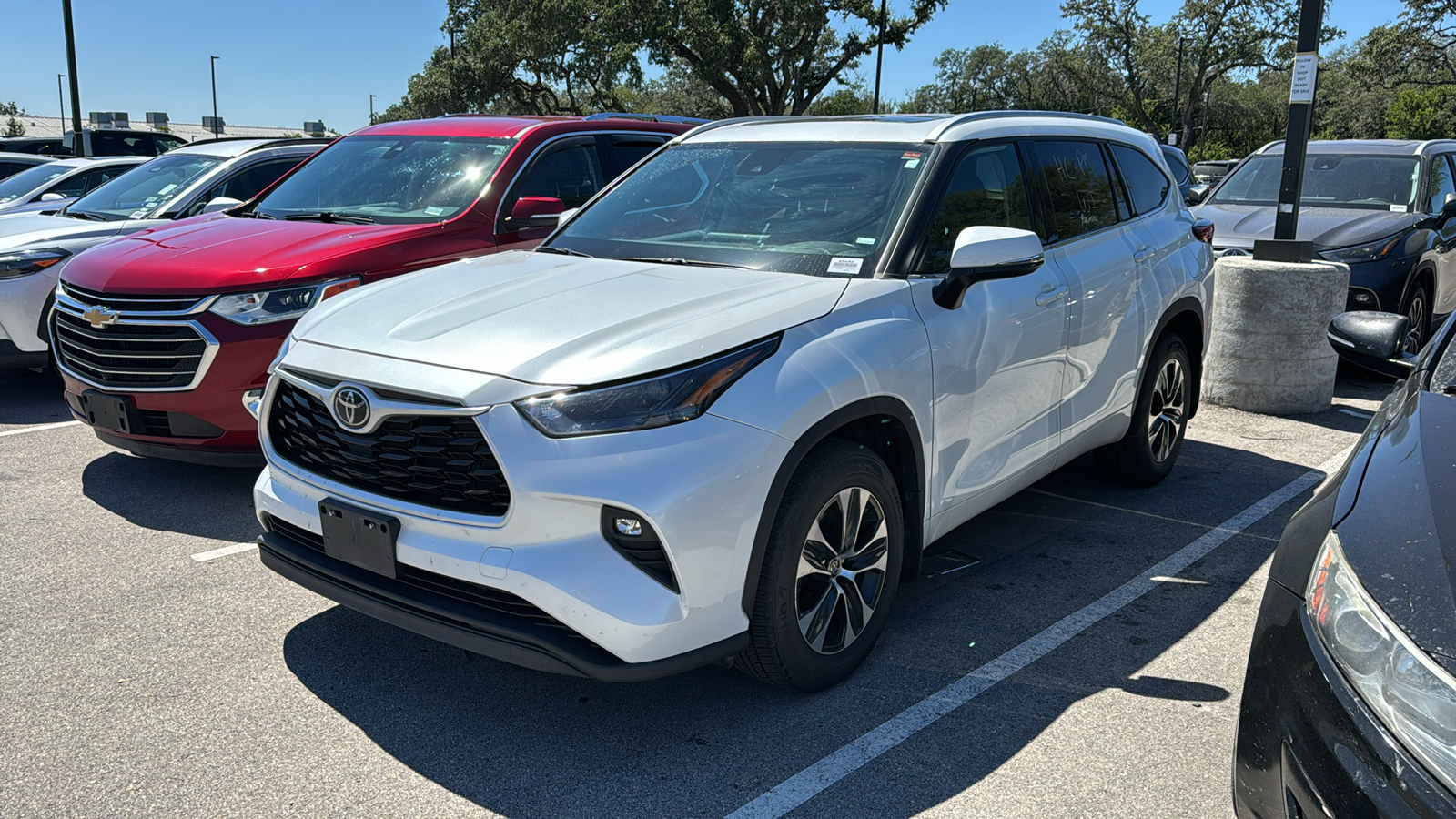 2022 Toyota Highlander XLE 3