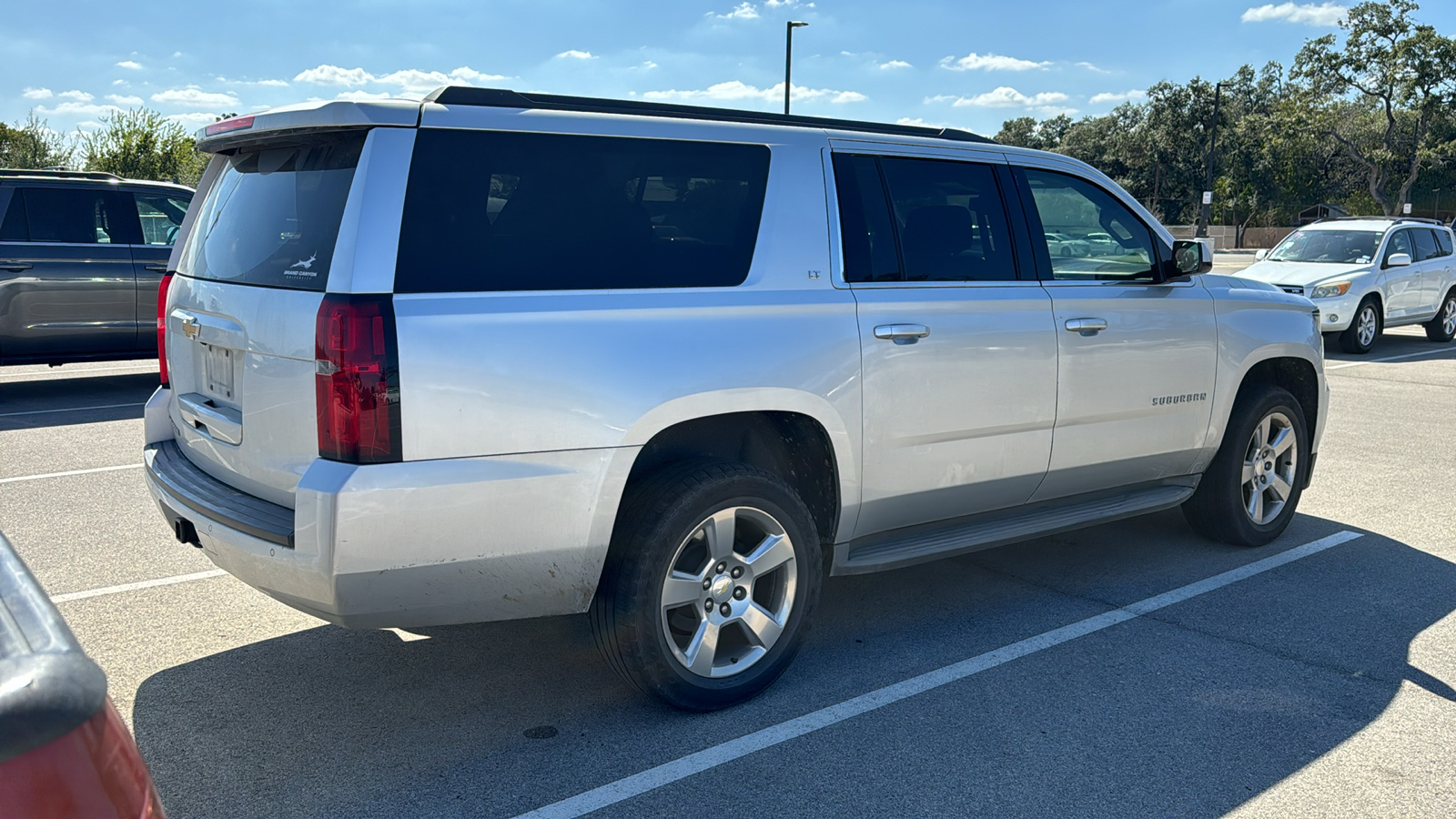 2015 Chevrolet Suburban LT 6