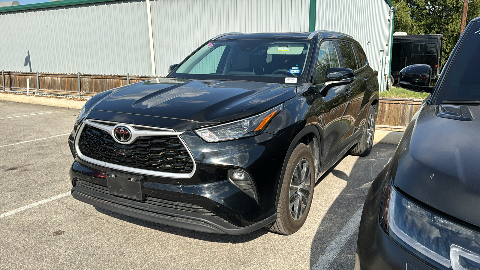 2023 Toyota Highlander XLE 3